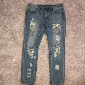BDG Boyfriend Jeans